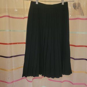 Ralph Lauren Pleated Midi Skirt in  black-pre owned